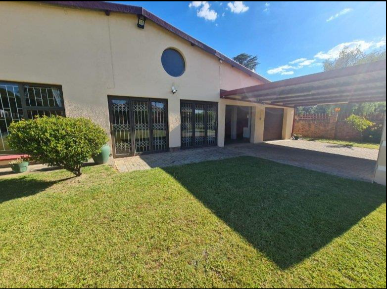 5 Bedroom House for Sale in Ferryvale